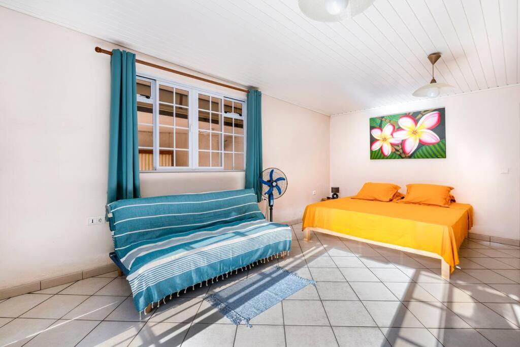 Chaine Lodge Maison Entiere Free Parking & Wifi 3Min De L'Aeroport Faaa Exteriör bild